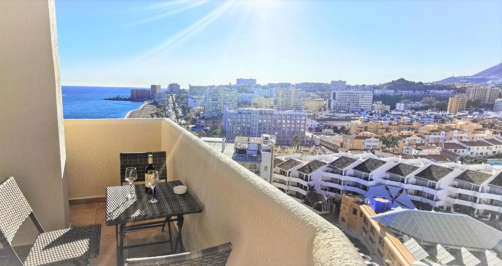 Benalmadena Front Line Sea View 1 Bedroom Large Apartment ภายนอก รูปภาพ